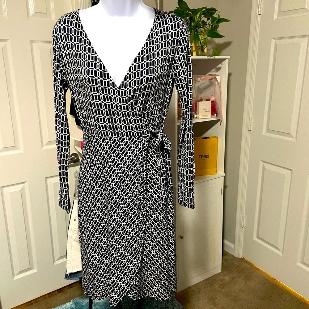 Black/White Wrap Dress